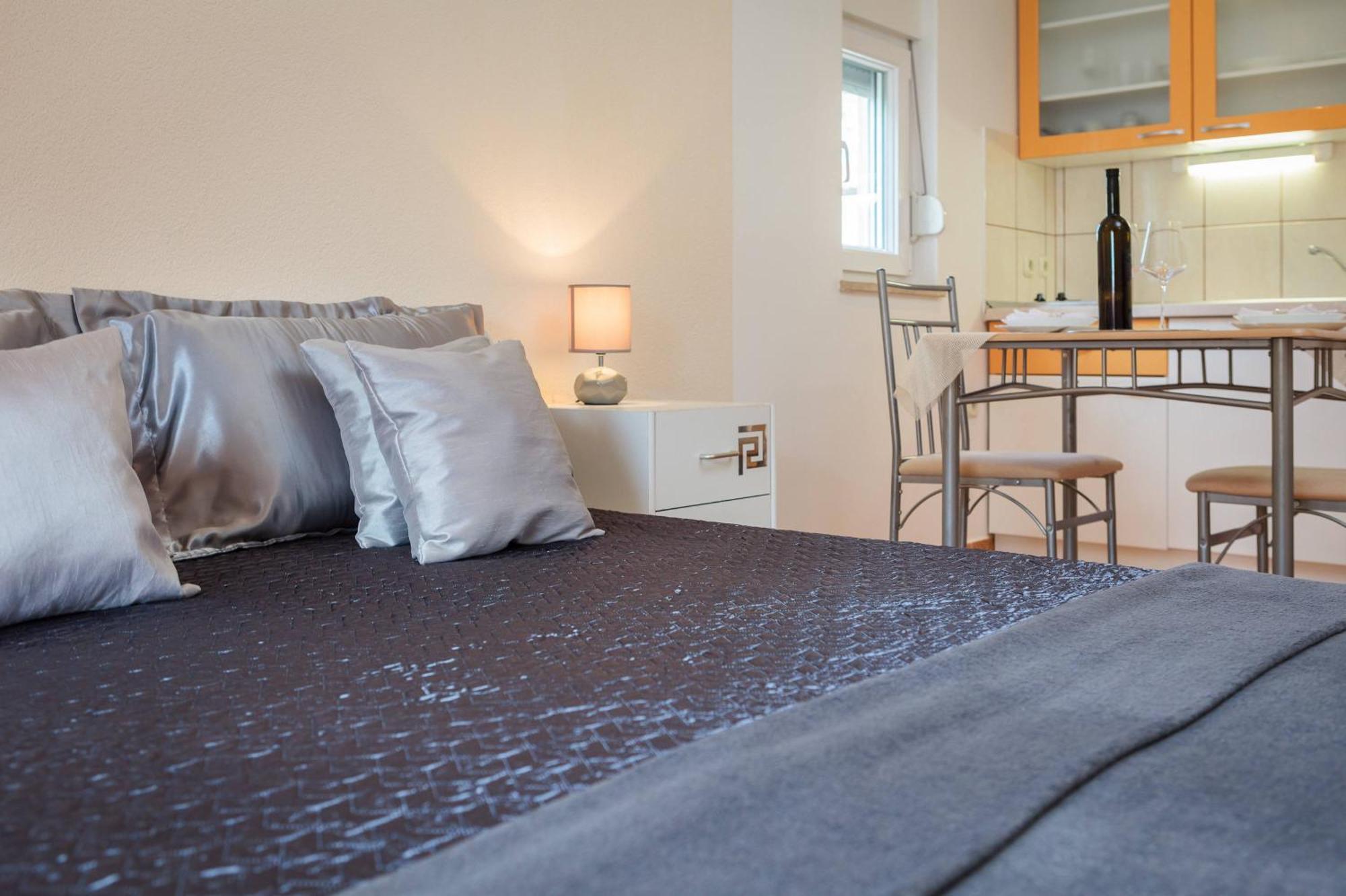 Apartment Krzelj Трогир Номер фото