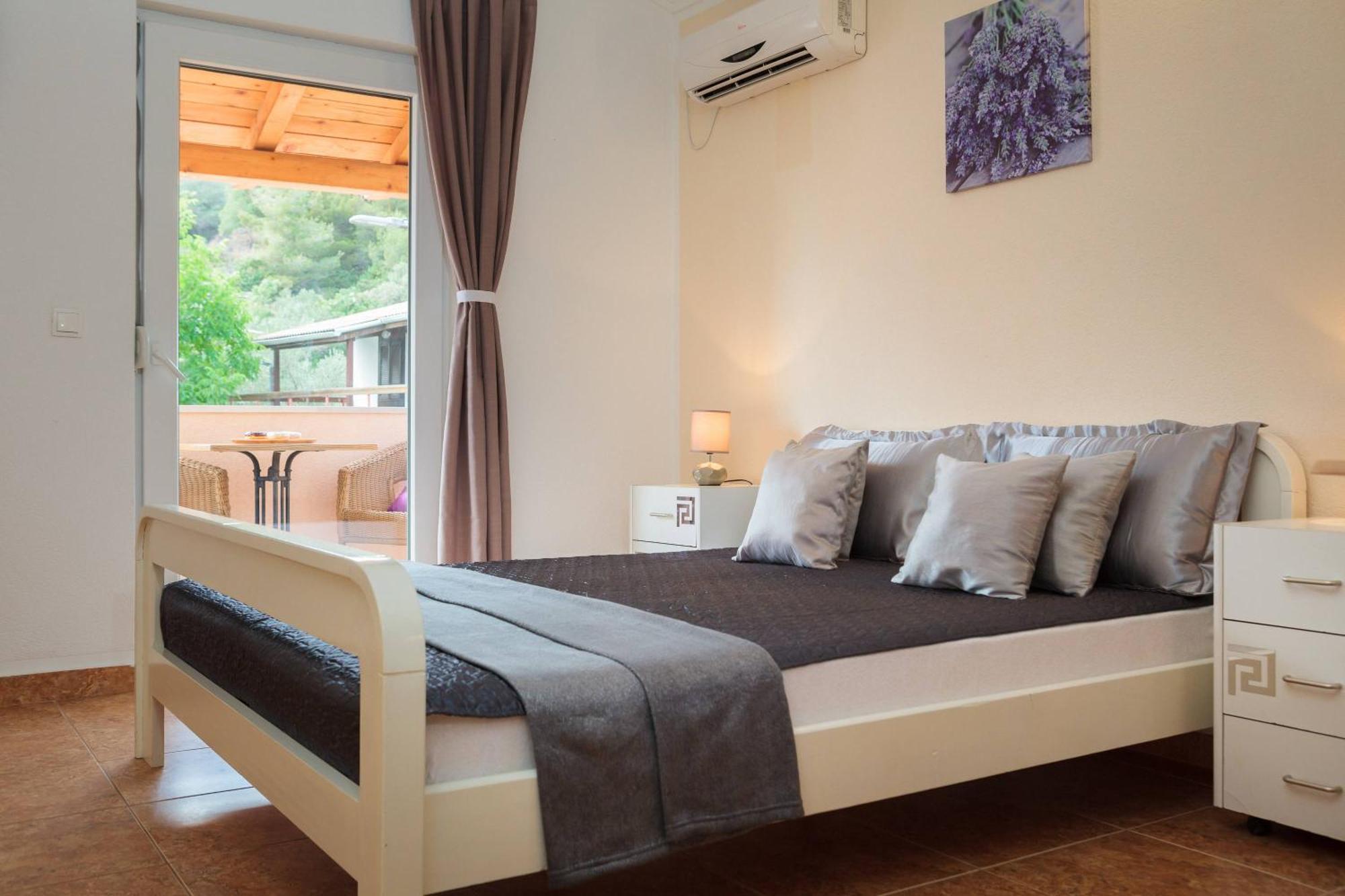 Apartment Krzelj Трогир Экстерьер фото