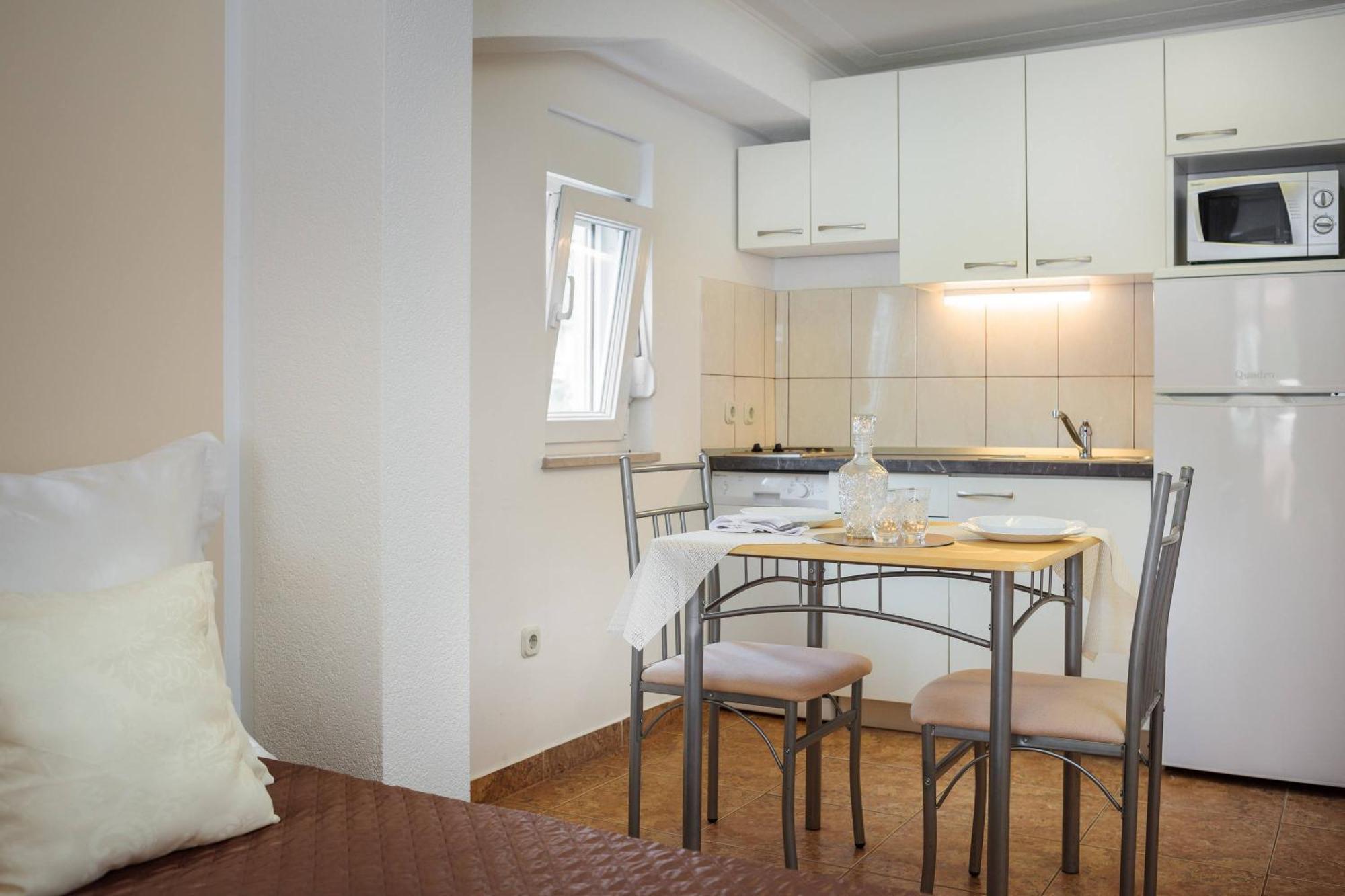 Apartment Krzelj Трогир Номер фото